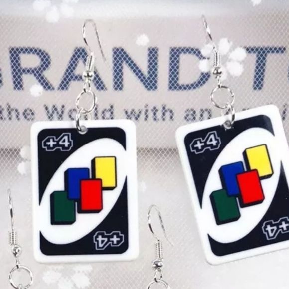 Silver and resin uno card novelty cute earrings new - Picture 3 of 3